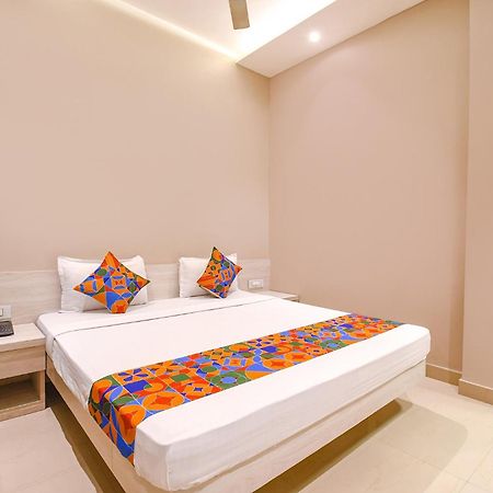 Fabhotel Kitchen Q Inn - Belaghata Calcutta Exterior foto