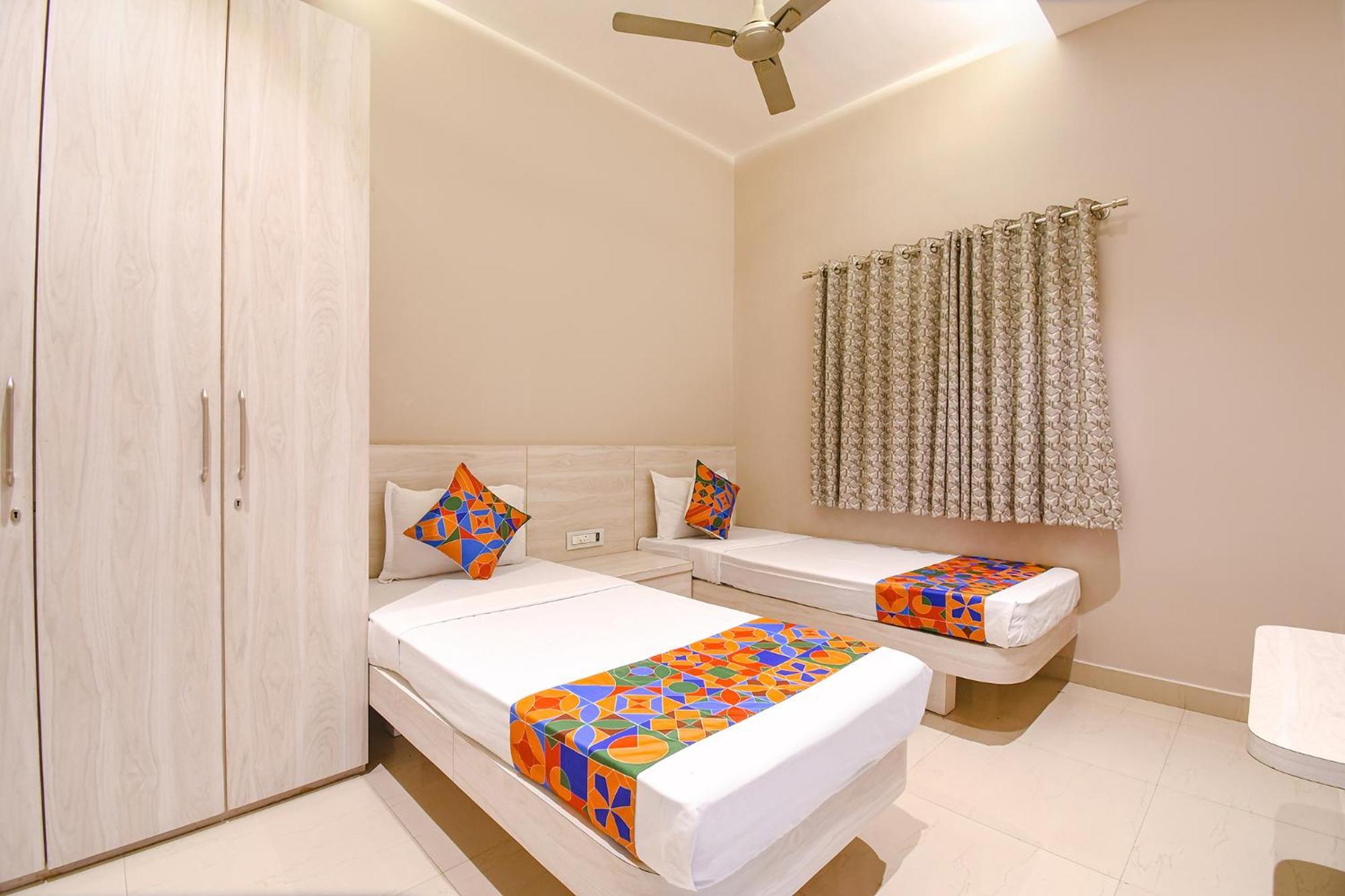 Fabhotel Kitchen Q Inn - Belaghata Calcutta Exterior foto