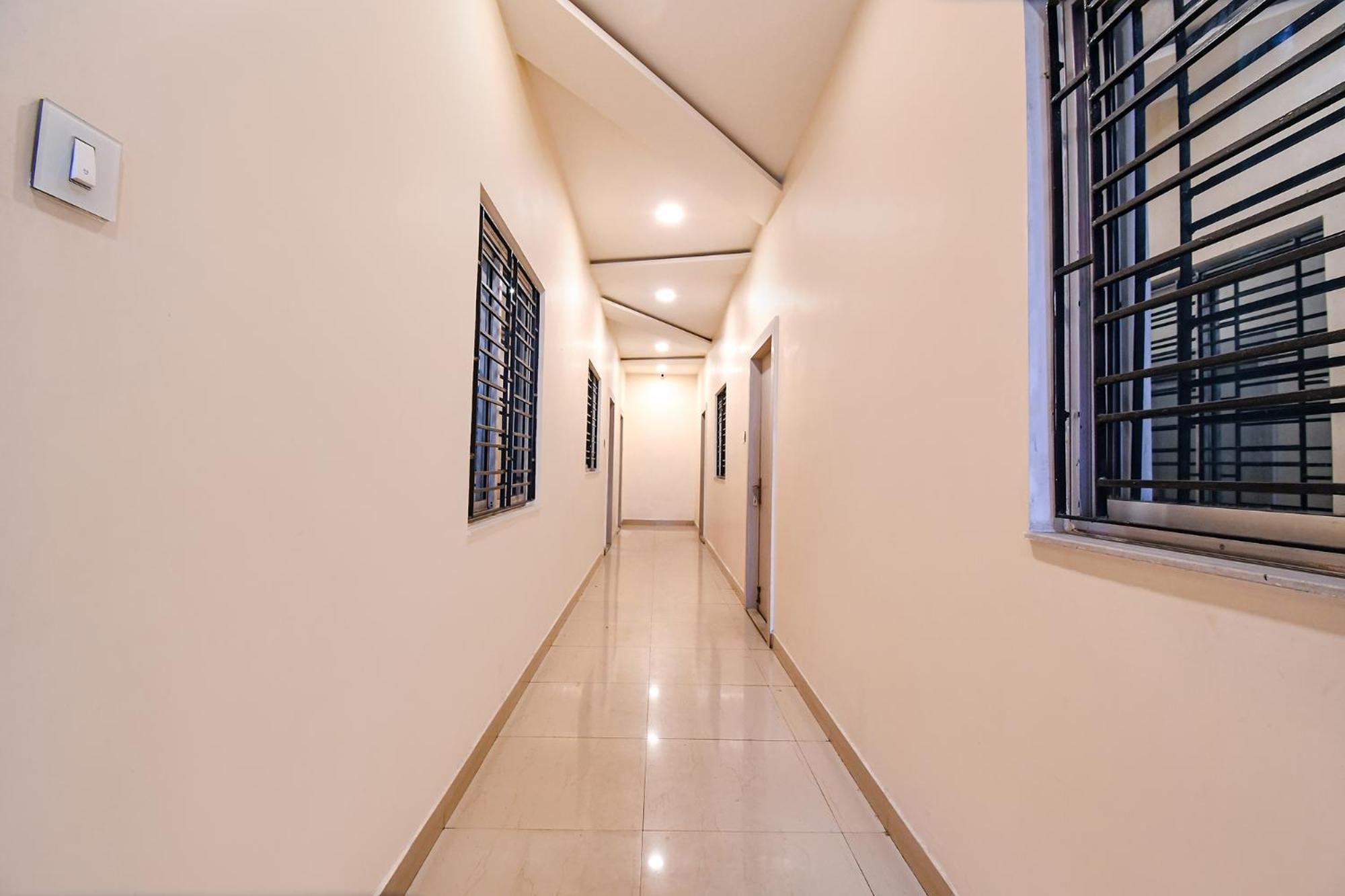 Fabhotel Kitchen Q Inn - Belaghata Calcutta Exterior foto